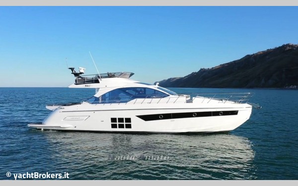 Azimut S 6  Sport Fly