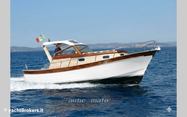 Bani Bani 7.60 Semicabinato