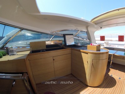 Magnum Marine 53' Ht 3 Cabine