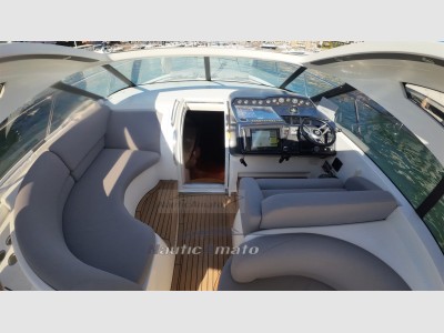 Princess Yachts V 46