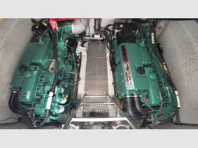 Princess Yachts V 46