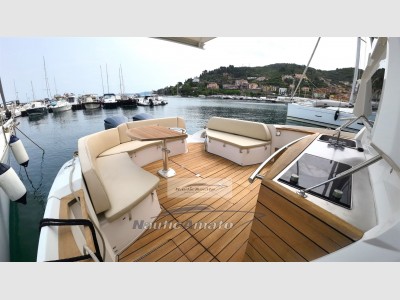 Sessa Marine Key Largo 36