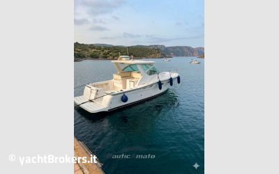 Tiara Yachts 3200 ( 2006 ) usato da Nauticamato S.r.l.