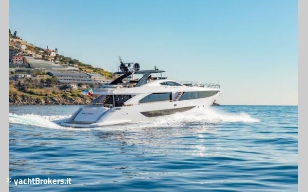 Amer Yachts F100