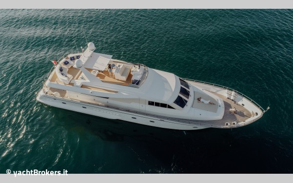 Falcon Yachts Falcon 82s