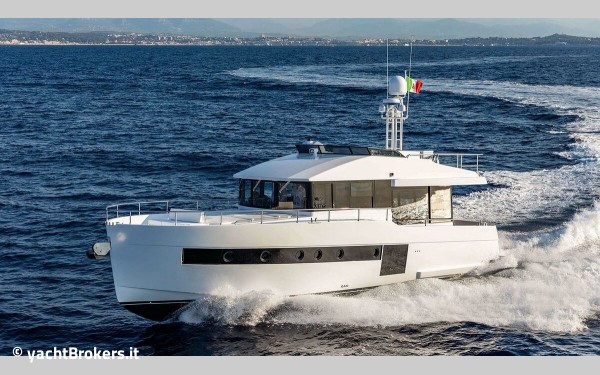 Sundeck Yachts Sundeck 550