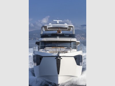 Absolute Navetta 68