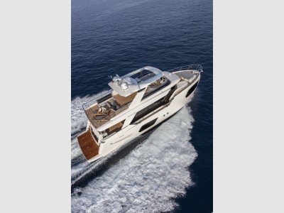 Absolute Navetta 68