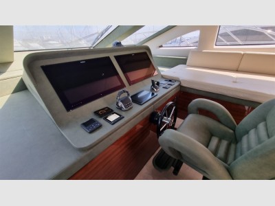 Amer Yachts 100