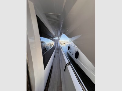 Amer Yachts 100