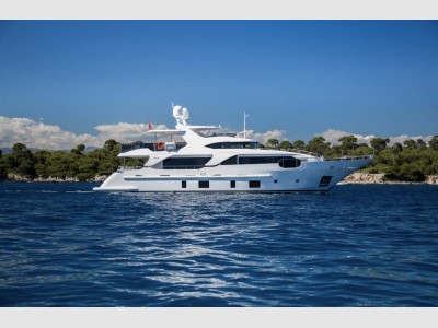 Benetti 93 Delfino