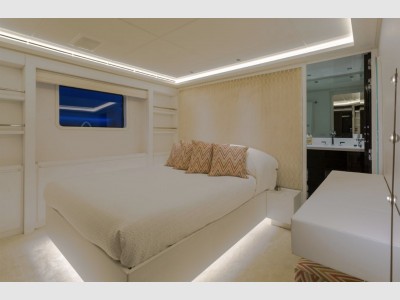 Benetti 93 Delfino