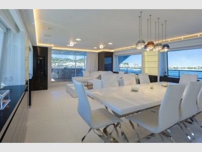 Benetti 93 Delfino