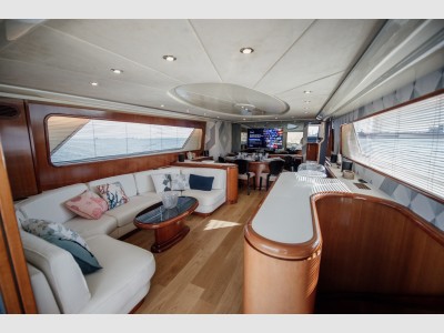 Falcon Yachts Falcon 82s