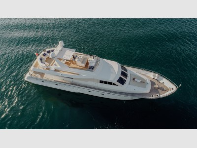 Falcon Yachts Falcon 82s