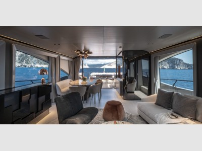 Overmarine Mangusta 104 Rev
