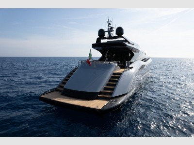 Overmarine Mangusta 104 Rev
