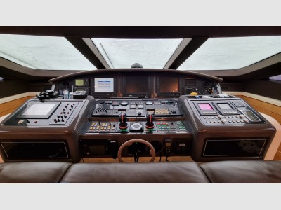 Overmarine Mangusta 92