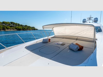 Overmarine Mangusta Maxi Open 92