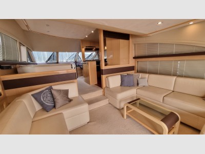 Princess Yachts 62