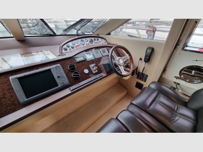 Princess Yachts 62