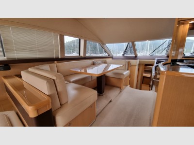 Princess Yachts 62