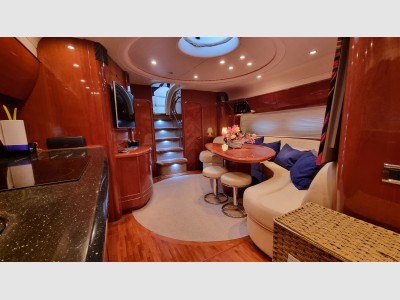 Princess Yachts V58