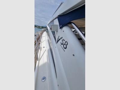 Princess Yachts V58