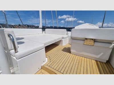 Sundeck Yachts Sundeck 550