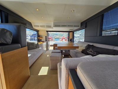 Sundeck Yachts Sundeck 550