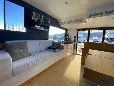 Sundeck Yachts Sundeck 550