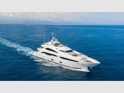 Sunseeker 40m Yacht