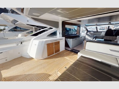 Sunseeker Predator 74 Xps