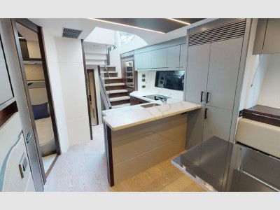 Sunseeker Predator 74 Xps