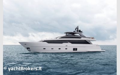 Sanlorenzo SL96A usato