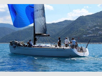 Comar Comet 51' Sport