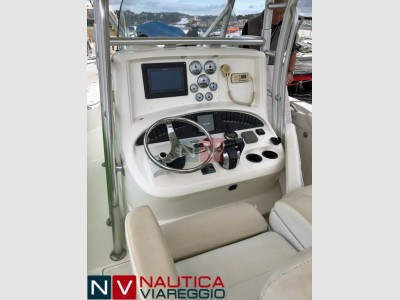 Boston Whaler 320 Outrage