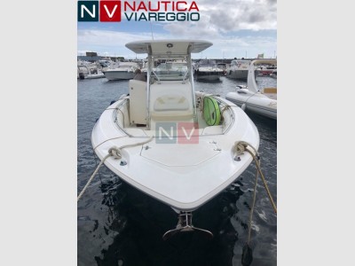 Boston Whaler 320 Outrage